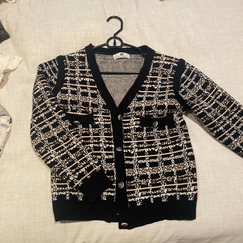Cardigan (M.Z.L. fashion)